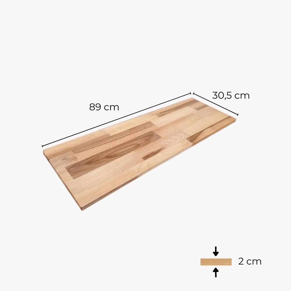 Einzelansicht einer geölten Holzplatte aus Buchenholz. L: 89cm, B: 30,5, H: 2cm.